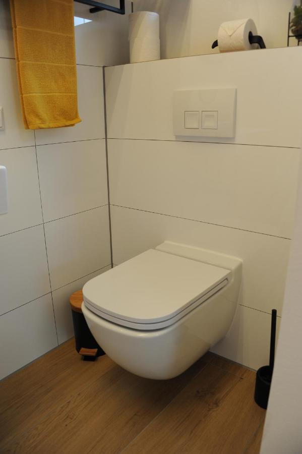 Studio-Apartment Kontaktloser Check-In 멕켄뷔렌 외부 사진
