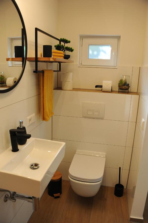 Studio-Apartment Kontaktloser Check-In 멕켄뷔렌 외부 사진