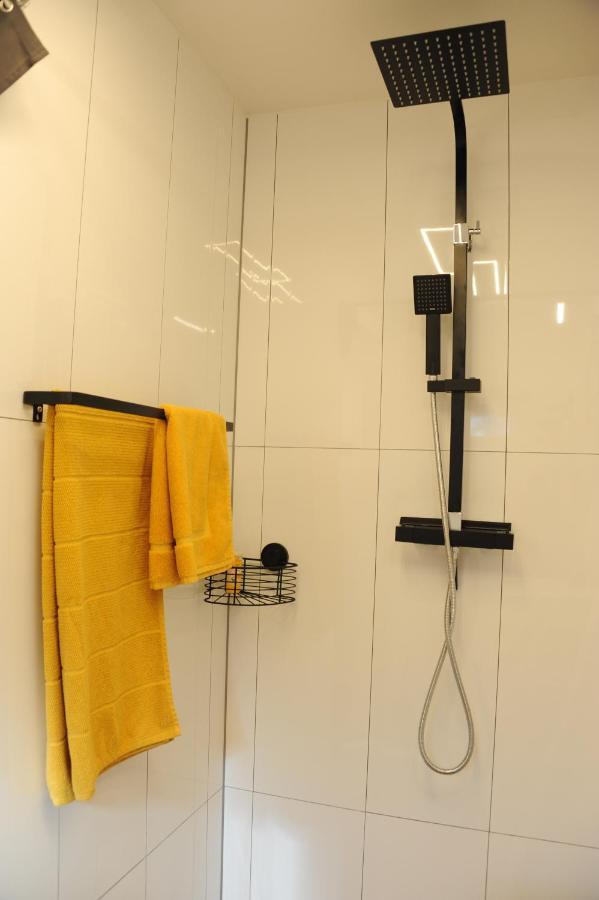 Studio-Apartment Kontaktloser Check-In 멕켄뷔렌 외부 사진